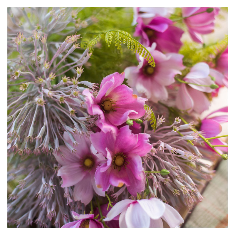 Arrangement de bouquet en cascade artificiel