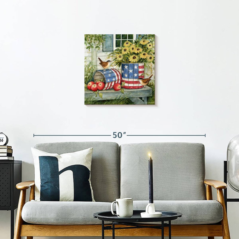 Lelar Old Glory II, 20" H x 20" W