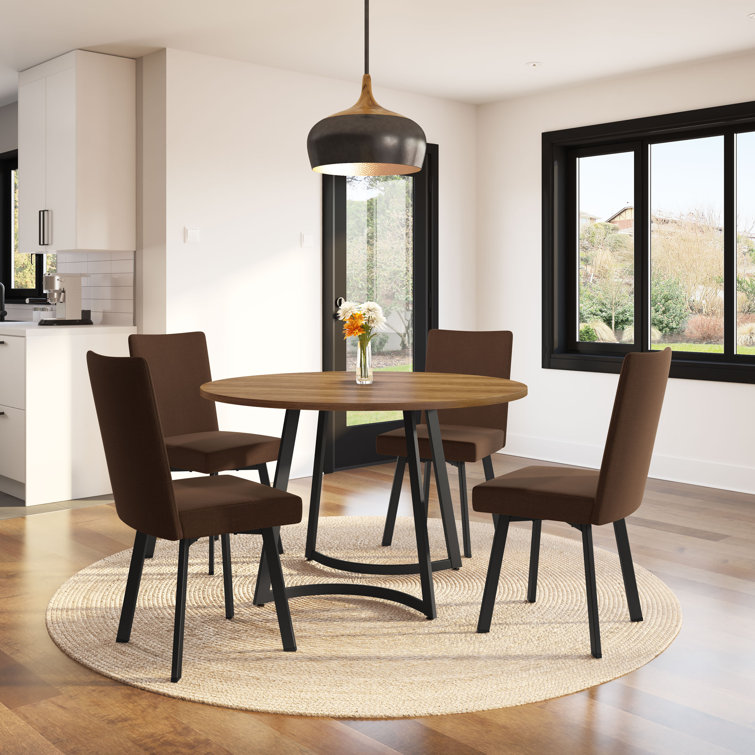 Tahina/Elmira 5 pieces Dining Set