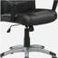 Chaise de bureau noire à roulettes