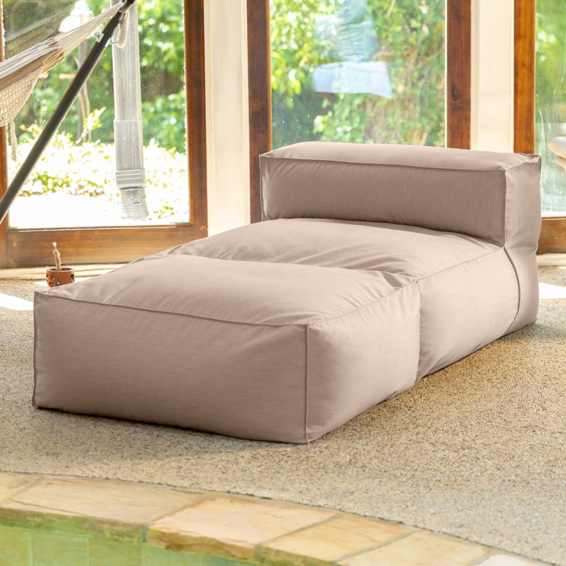 Mariabelen Outdoor Chaise Lounge, Petal
