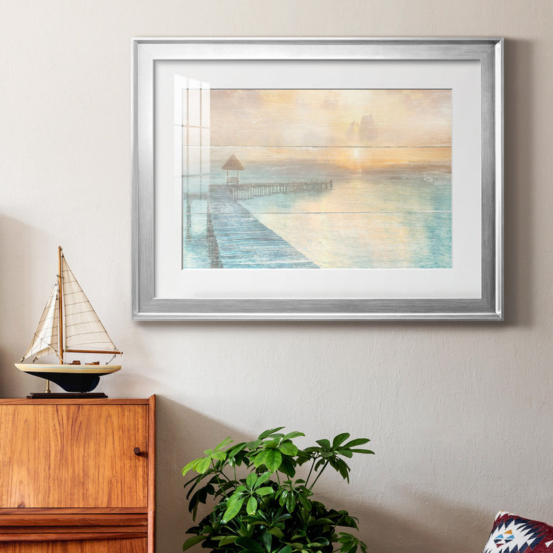 «Gather at the Beach» - Peinture encadrée, Cadre argenté, H 18,5 po x l 24,5 po x P 1,5 po