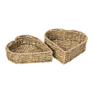 Storage Basket Set of Three Wicker Heart Shaped Baskets 