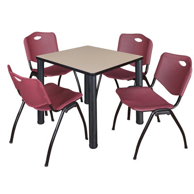 Plateau de table Kee Square, 4 chaises empilables