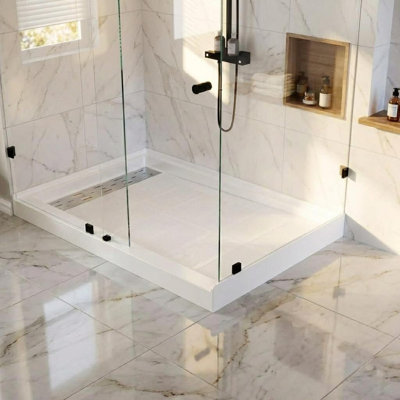 Plateau de douche antidérapant durable avec bonde en acier inoxydable et sortie latérale