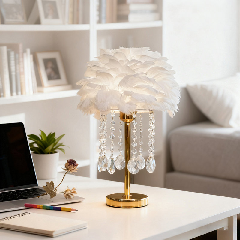 Lampe de table décorative en plumes avec base dorée, ampoule 3 couleurs et interrupteur à bouton, Blanc