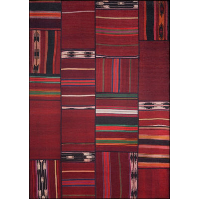 Tapis décoratif rouge à motif tissé patchwork