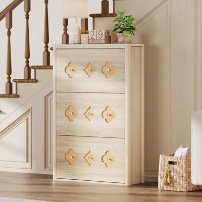 Armoire à chaussures mince avec 3 tiroirs rabattables, organisateur de rangement de chaussures en bois caché étroit avec motif de fleurs et poignées en diamant, tablettes réglables, étagère à chaussures autoportante pour le vestibule, couloir naturel