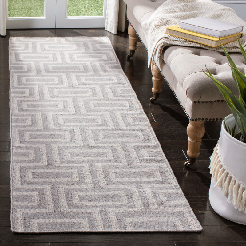 Rodgers Hand Woven Flat Weave Wool/Cotton Geometric Rug in Ivory/Gray, Runner 2'6" x 8'