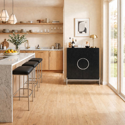 Amilliana 33.25'' Bar Cabinet