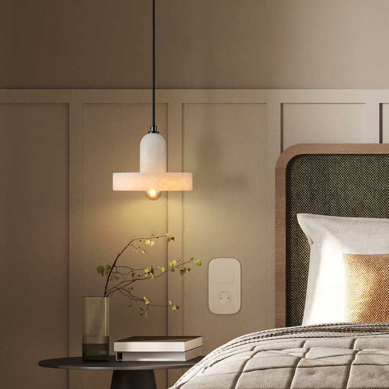 Alabaster Luminaire suspendu en laiton pour îlot de cuisine Mid Century Modern, Noir mat