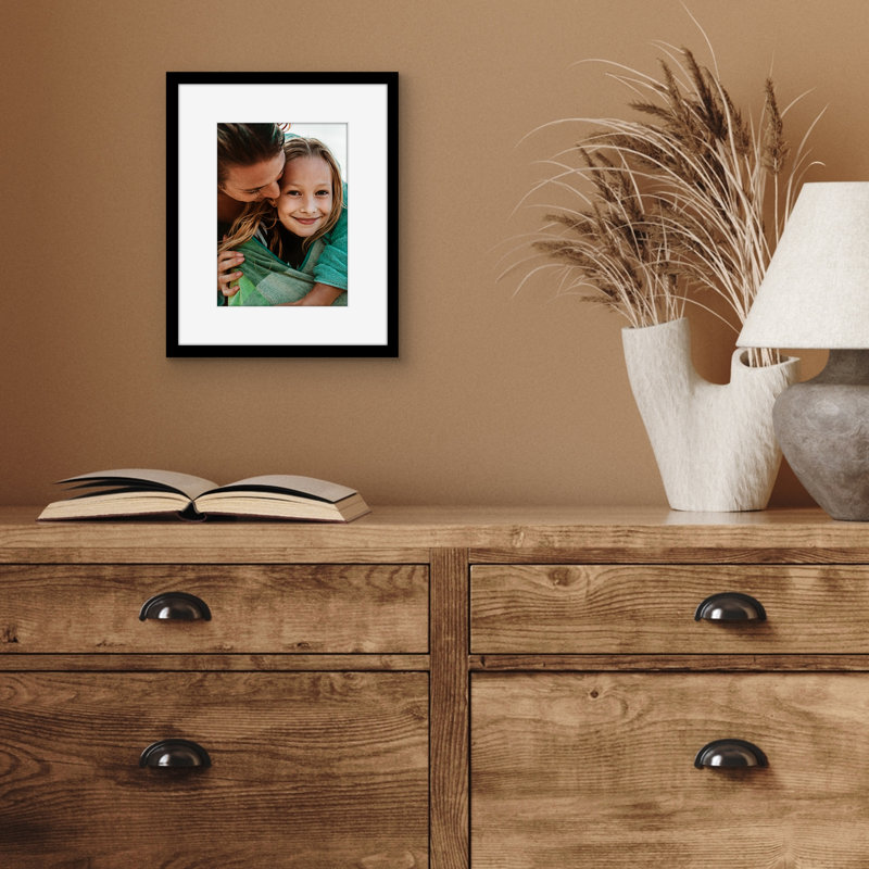 Picture Frame With Mat - Modern Design, Shatter-Resistant Glass, Dual Sawtooth Hangers, Ideal For Home And Office Decor