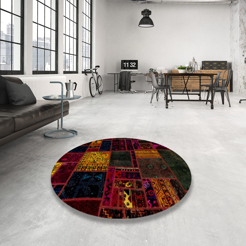 Abstract Indoor Rug, Round 7'