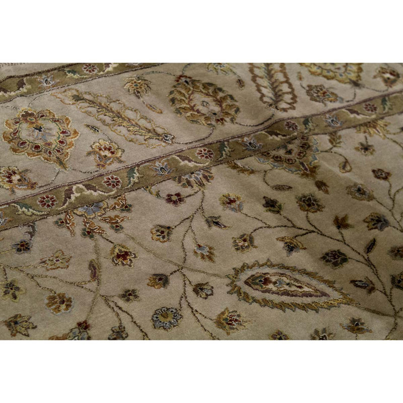 Oriental Area Rug in Beige