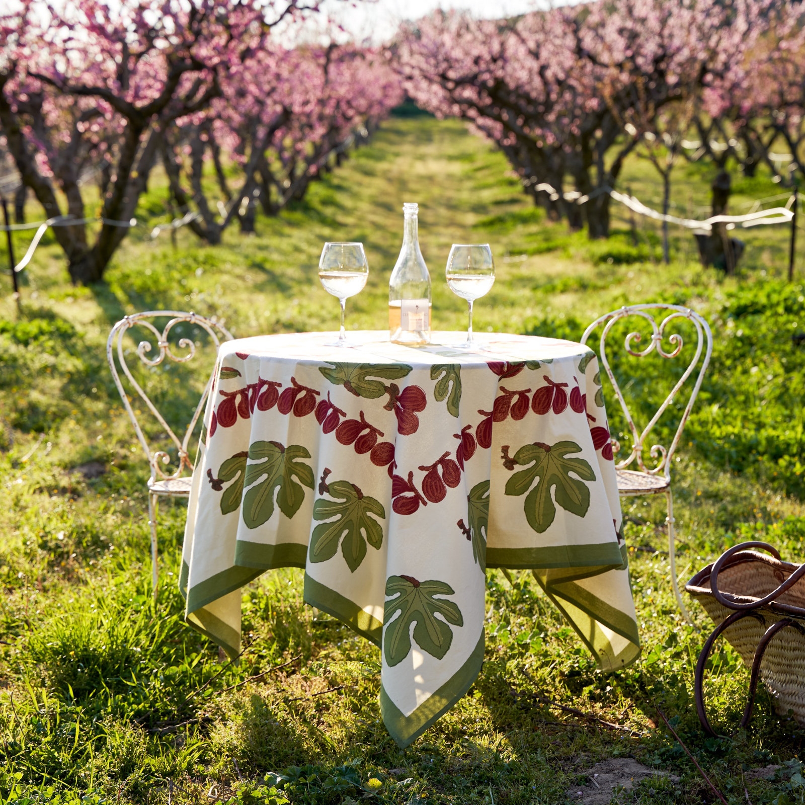 Debarata Floral Tablecloth, 59" x 59"