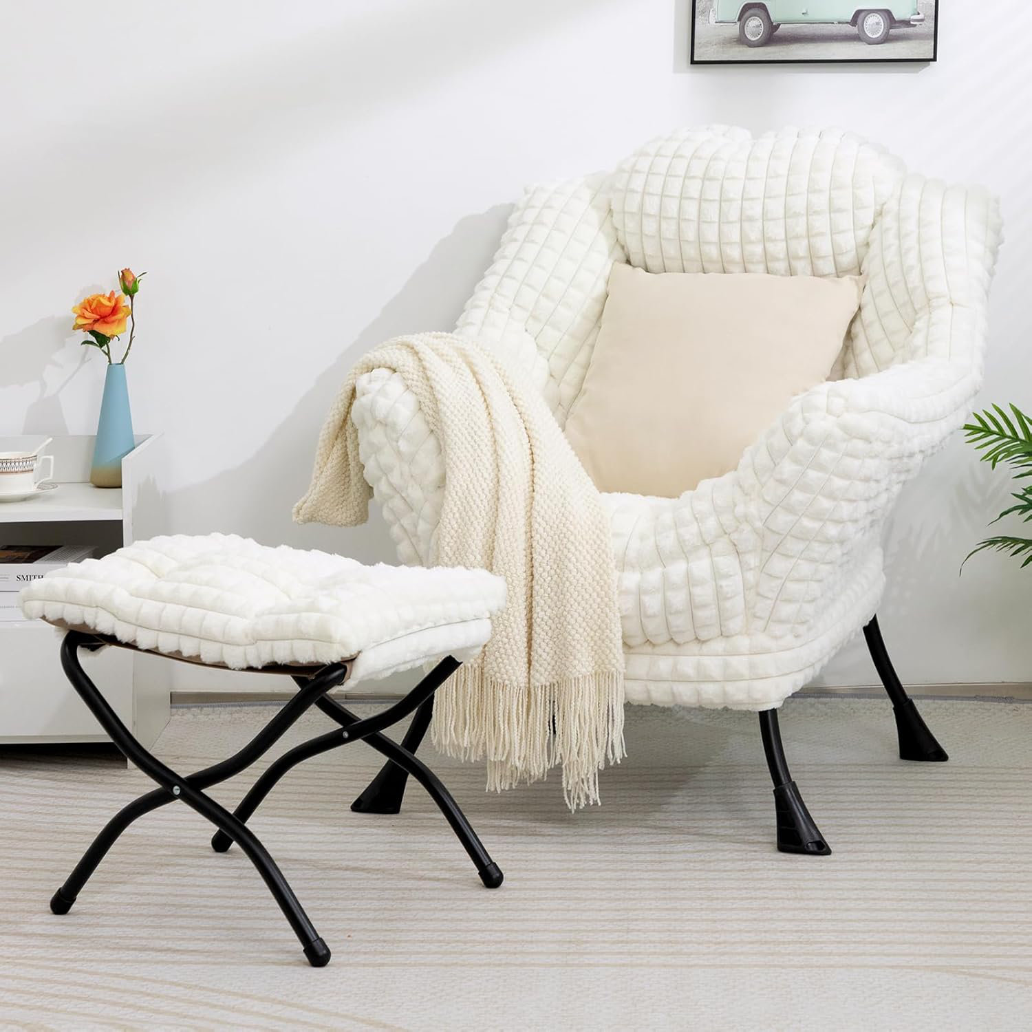 Discover the Most Comfortable Reading Chair Canada Offers
