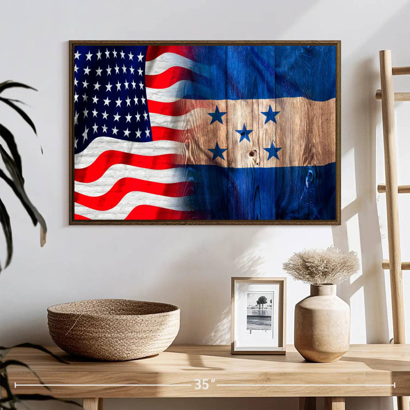 Drapeau des États-Unis et du Honduras, 25 po x 17 po, Cadre flottant en noyer