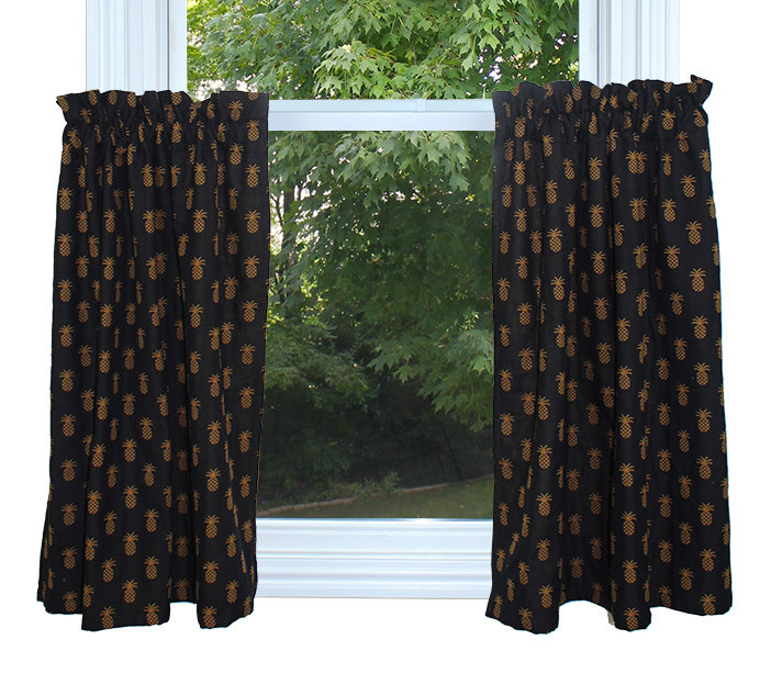 Geometric Ruffled Window Valance