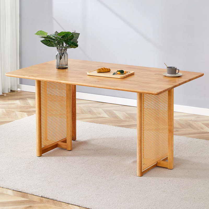 Table de salle à manger en bois, Bois