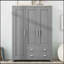 Armoire de rangement polyvalente à trois portes avec plusieurs compartiments pour tous vos besoins