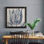Indigo floral sur lin VI - reproduction encadrée de qualité supérieure - prêt à être accroché - impression encadrée sur papier-1607646686-1607652881-1607622978