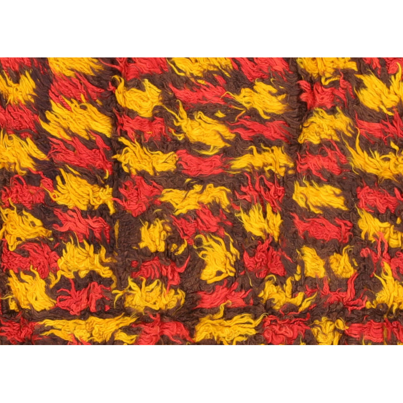 Tapis unique en laine noué à la main de style années 1960 de 5 pi x 10 pi en jaune / rouge / brun
