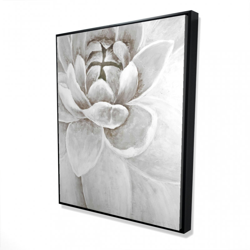 Delicate White Chrysanthemum Print On Canvas, H 48 po x l 60 po