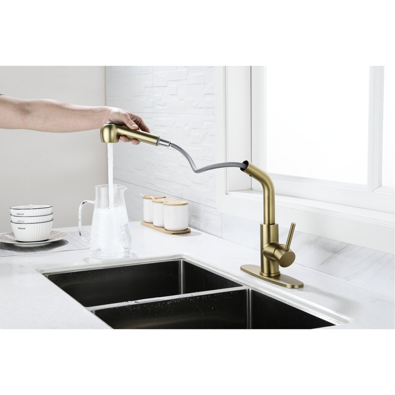 Stainless Steel Gold Kitchen Tap With Pull-Out Spray Head - Water Saving Feature Faucet Simple And Fresh Design For Easy Matching Sinks