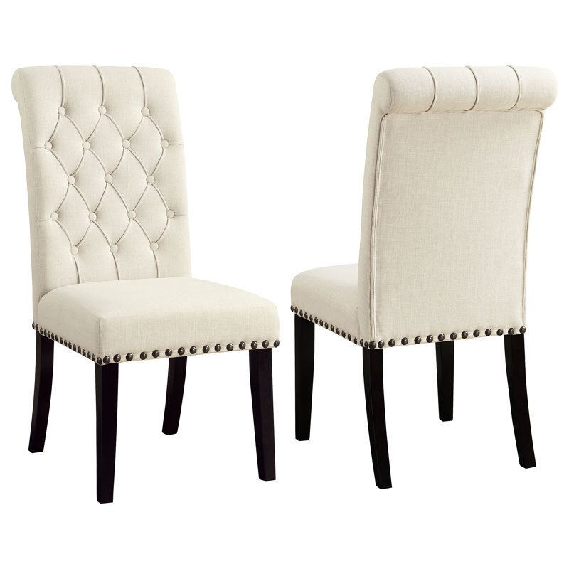Chaise d'appoint capitonnée Jackye avec garniture cloutée, Espresso rustique, Brun