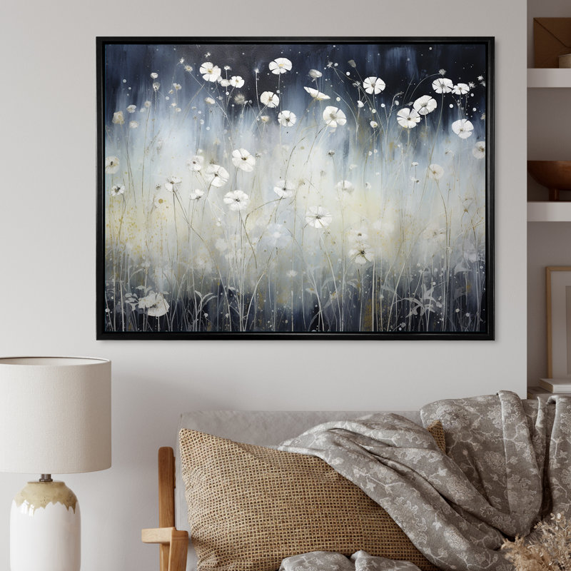 «Misty Opalescent Floral Field II», reproduction sur toile, Cadre flottant noir, H 12 po x l 20 po x P 0,5 po