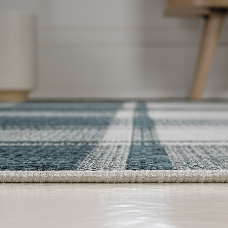 Sabine Traditional Farmhouse Bold Gingham Turquoise/Cream Indoor/Outdoor Rug, Rectangle 2'11" x 4'11"