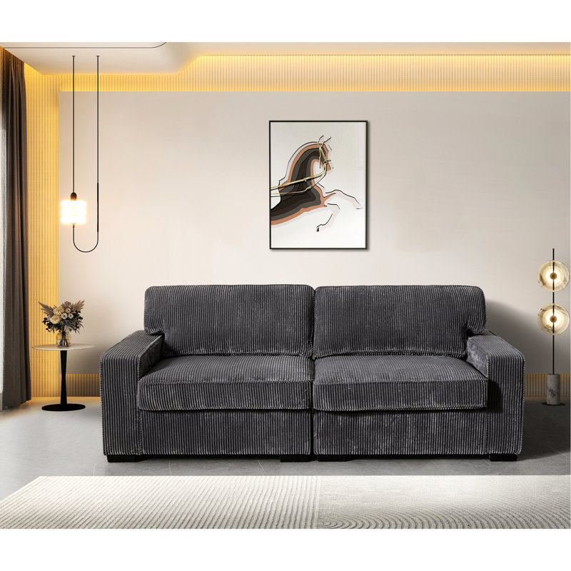 Gris confortable avec coussins en mousse et structure de soutien stable. Détendez-vous avec élégance. Options en velours.