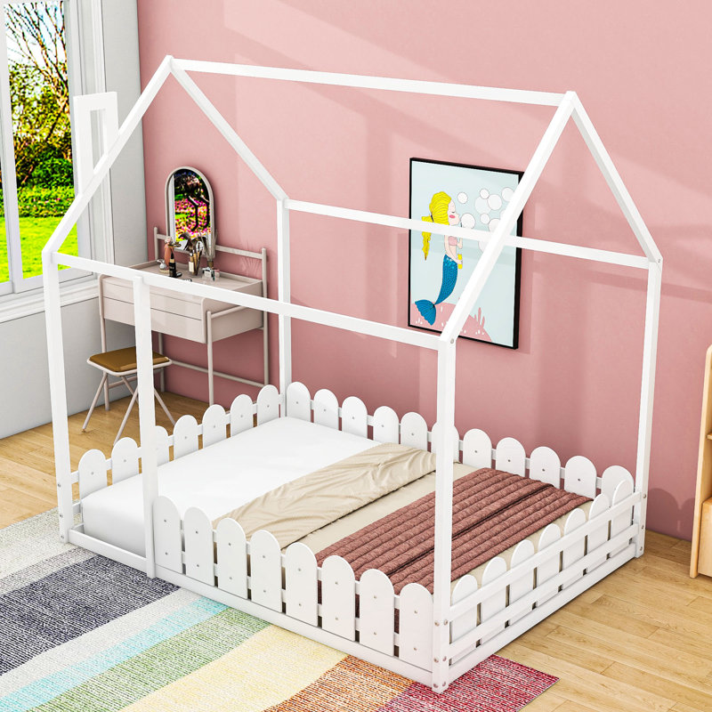 Full Playhouse Bed With Sturdy Frame And Unique Roof Design