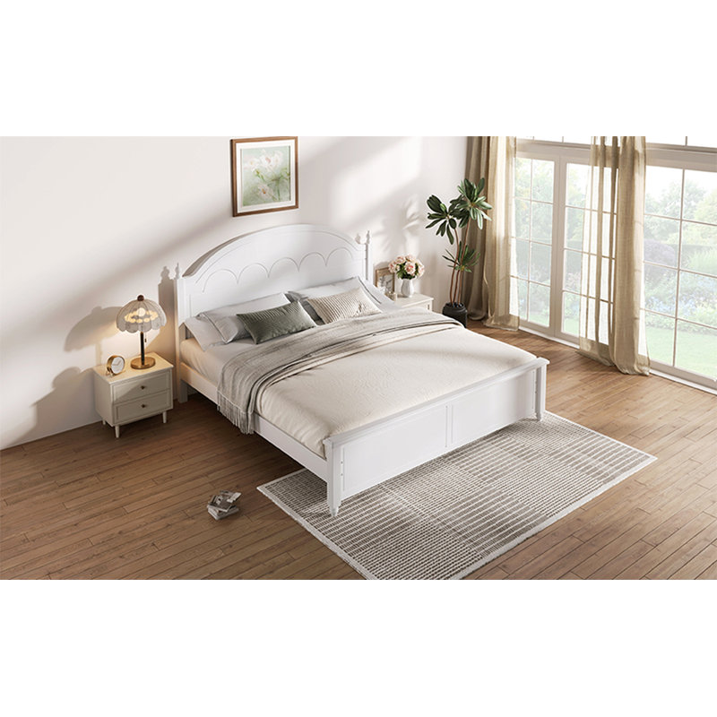 Structure de lit très grand en bois avec tête de lit arquée et design classique, blanc, Très grand lit