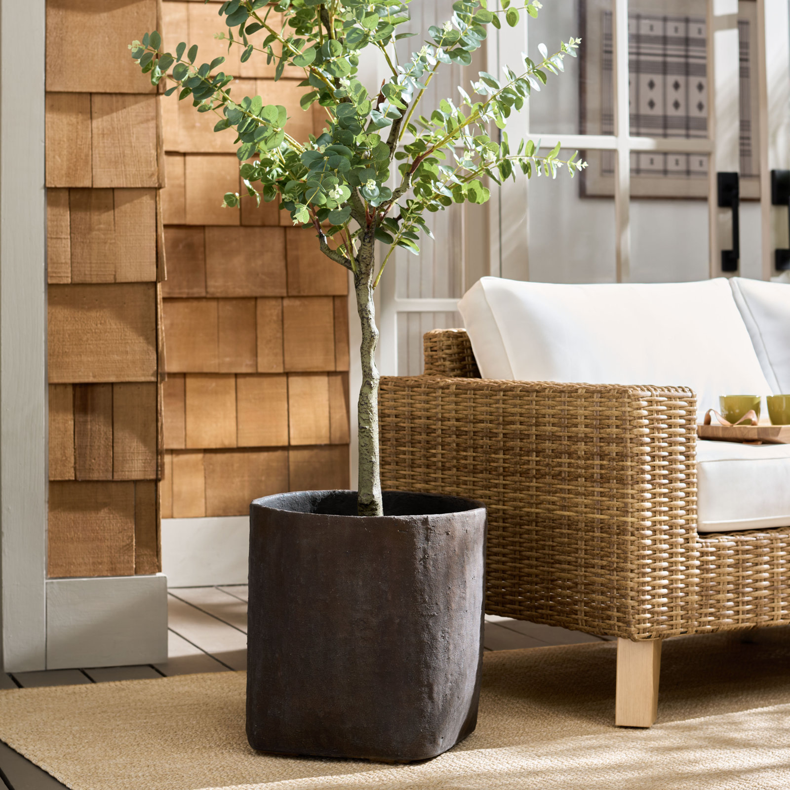16" Pot Planter, Brown