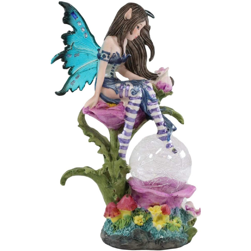 Camarato Handmade Resin Figurine / Sculpture Decorative Object