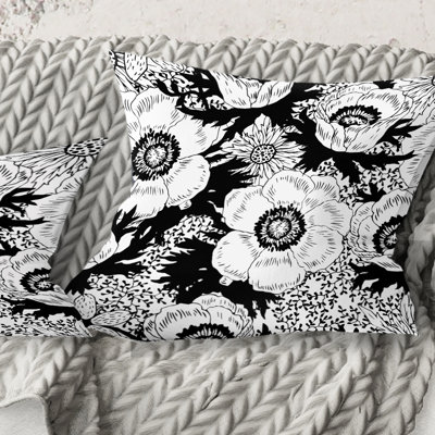 Monochrome Pattern Pillow