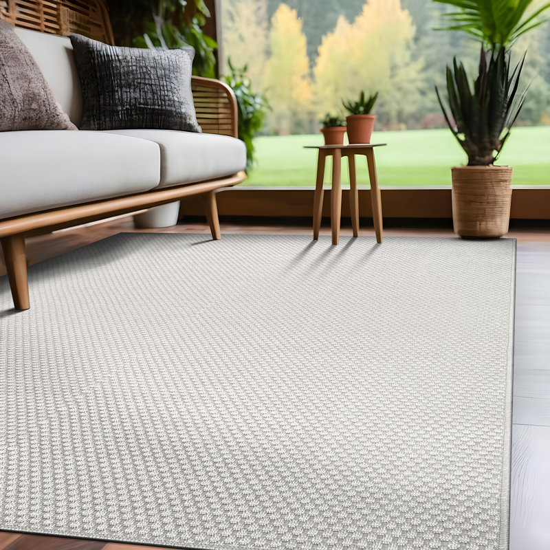 Indoor Outdoor Area Rug, Rectangle 6' x 9', Ivory