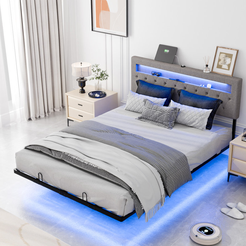 Metal Bed, Kingsize (5')
