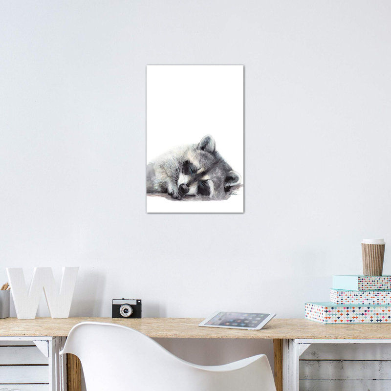 «Woodland Sleeping Raccoon» par Watercolor Luv - reproduction d'art, H 48 po x l 32 po x P 1,5 po, Toile tendue, Pas de tapis