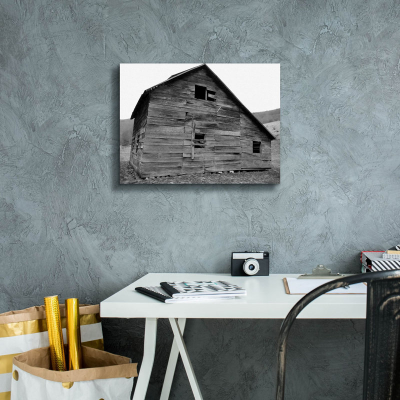 Art mural sur toile Epic Graffiti «Weather Worn 4» par Alicia Ludwig, H 12 po x l 16 po x P 0,75 po