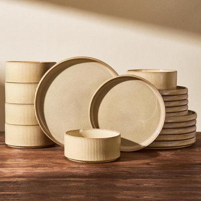 Dinnerware Set for 6, Ceramic Ribbed Plates, Bowls, Dishes 18-Piece Stoneware Dinner Sets, Handmade Reactive Glaze, Microwave and Dishwasher Safe, Chip and Scratch Resistant, Cream