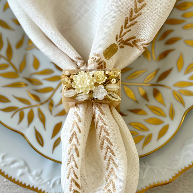 Ivory Petal Gold NR