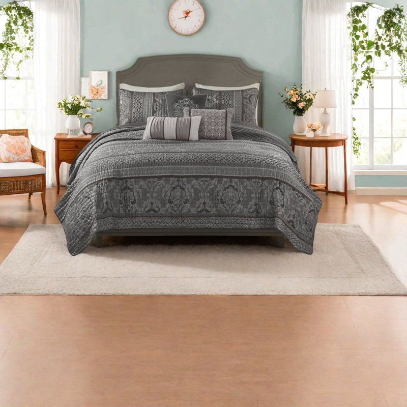 Luxury Jacquard Bedding Sets, Polyester, Elegant Modern Design For Home
