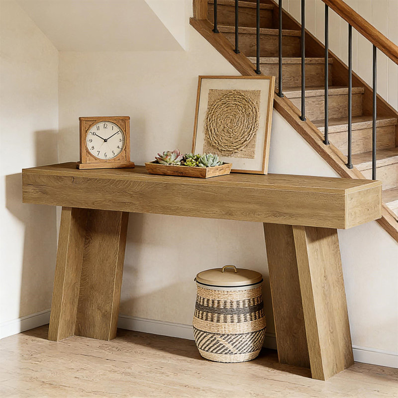 Country-Style Entryway Table