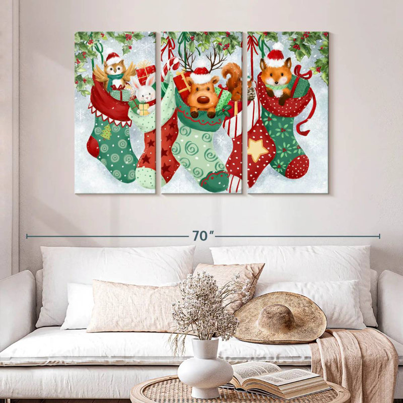 Lelend Christmas Socks, 32" H x 50" W
