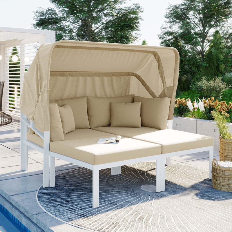 Lit de jour d'extérieur rectangulaire avec coussins Travonda, Beige, Blanc
