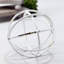 Sculpture boule blanche en métal-21304500