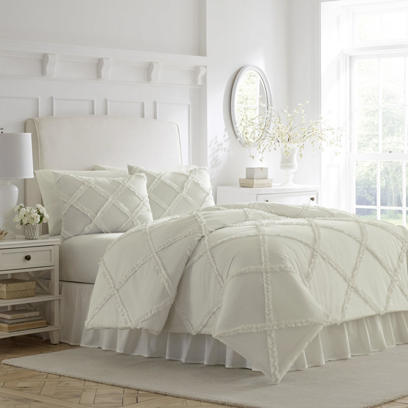 Laura Ashley Adelina White Cotton Comforter Set, Queen Comforter + 2 Standard Shams
