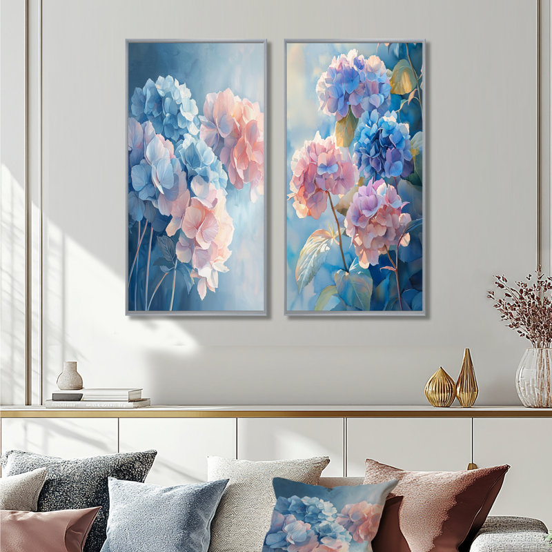 Hortensias dans la lumière du matin I - Collection d'art mural floral 2 pièces, 40" H x 41" W, Silver Floater Framed
